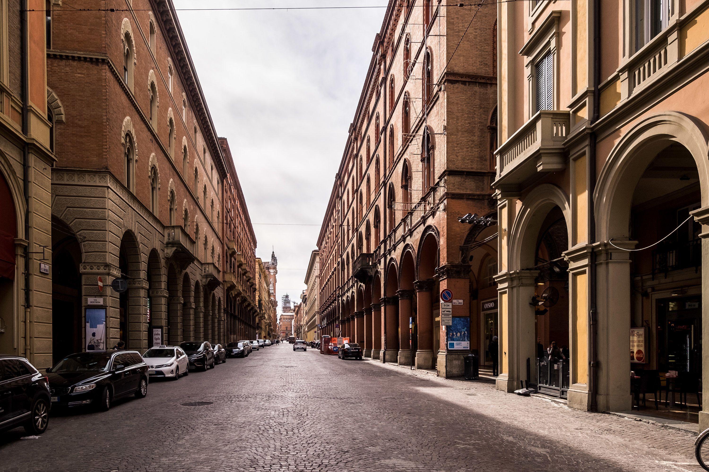 Cavalieri'S Grand, Bologna